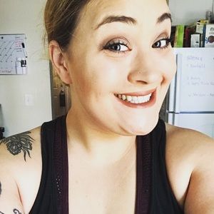 Meet your Posher, Aimee